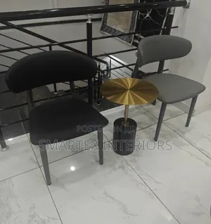 Classic Design Leather Iron Leg Chair With Table