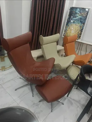 Imported Executive Leather Relaxing Chair