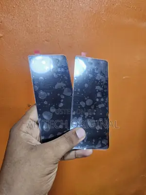 Samsung Galaxy Z Fold 2 Original Amoled Screen