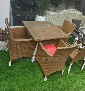 Best Quality Rattan Glass Top Table With Chairs