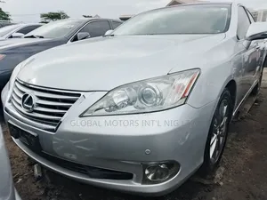 Tokunbo Lexus Es350. Panoramic Sunroof