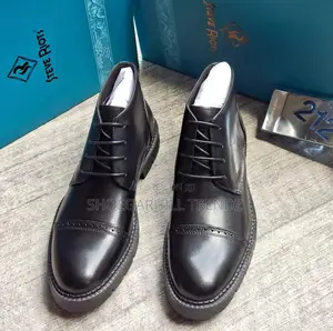Men Steve Riots Leather Ankle Lace Boot With Brogues
