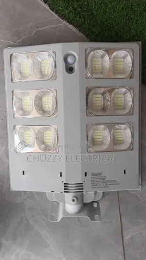 1000watts All-in-One Solar Street Light With 6 Led Modules