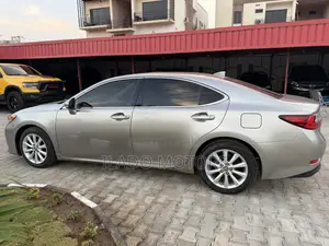 Lexus ES 350 FWD 2017 Gray