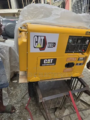 Heavy Duty 12kva Cat Soundproof Generator for Businesses