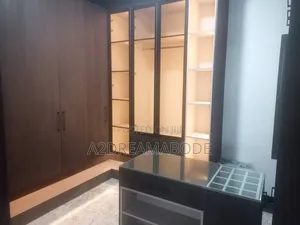 5bdrm Duplex in Ikeja Gra for rent