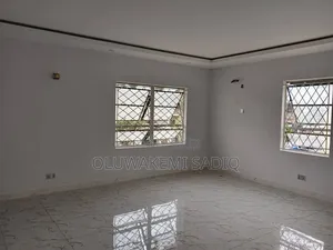 4bdrm Duplex in Adeniyi Jones for rent