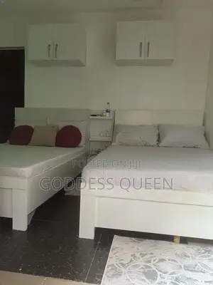 Girls House