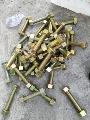 3/4x120 Bicromate Plated Stud Bolt And Nut