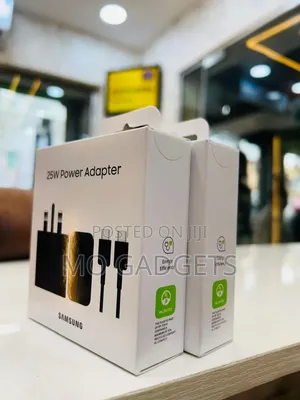 Samsung Galaxy Complete 25watt /45watt Pd Type C - C Fast Charger