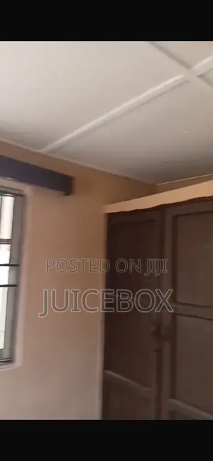 3bdrm Bungalow in Ife for rent