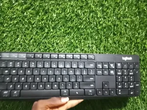 Logitech K375s Bluetooth Keyboard