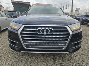 Audi Q7 3.0T Premium AWD quattro 2017 Blue