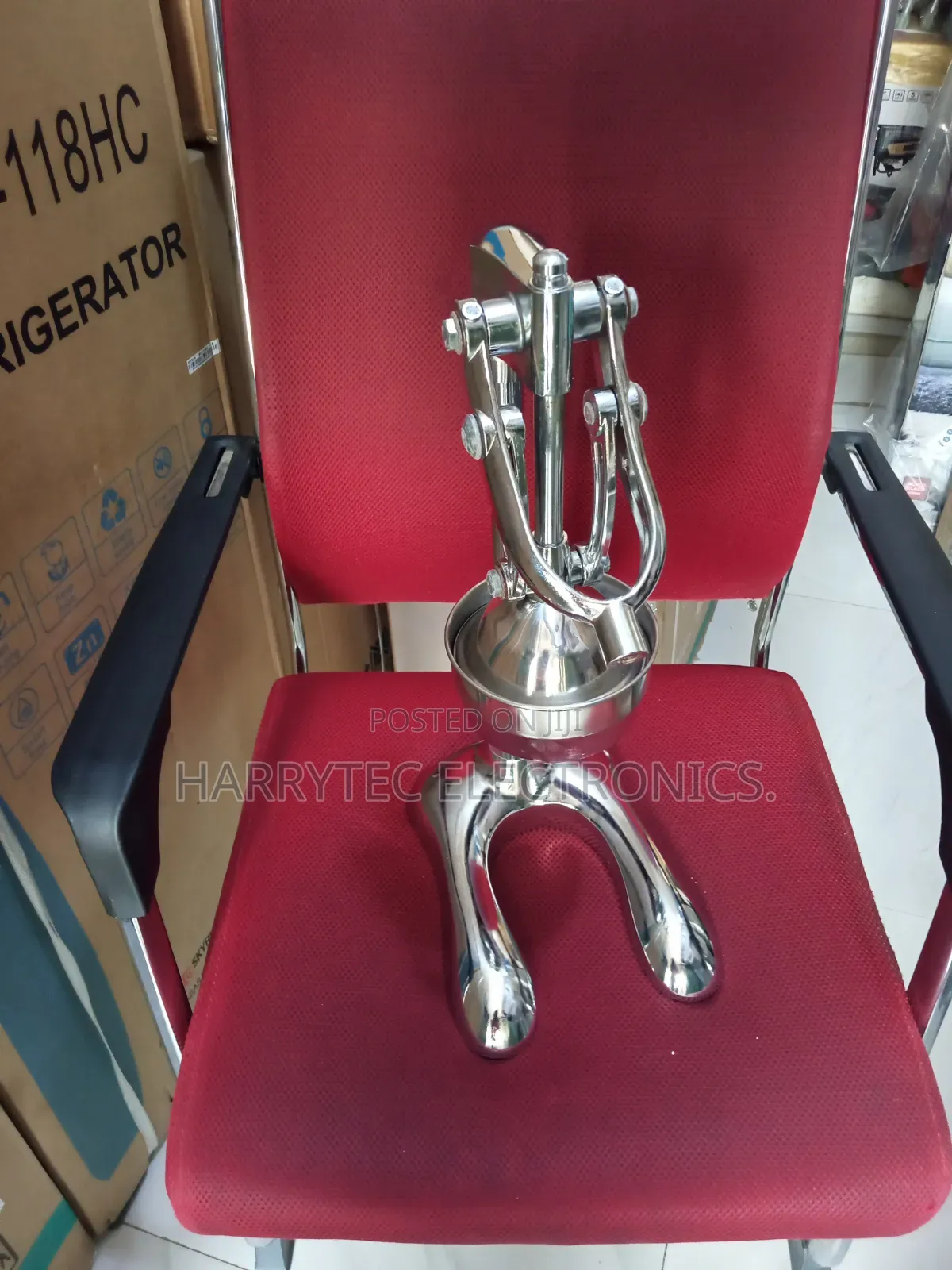 Vortex Orange Juice Extractor