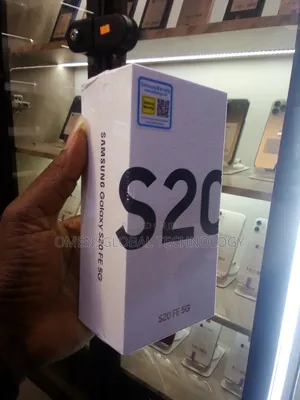 New Samsung Galaxy S20 FE 128 GB Blue