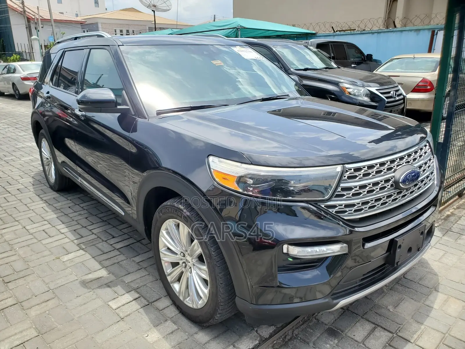 Ford Explorer 2020 Black