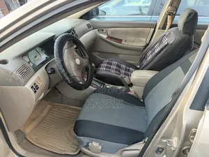 Toyota Corolla 2004 Gold