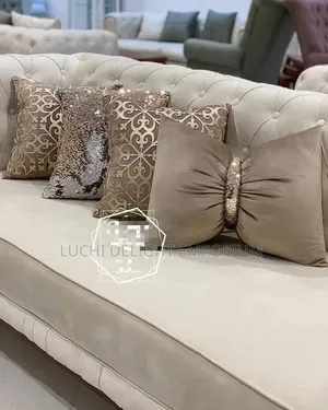  Luxury 4-Set Throw Pillows 
