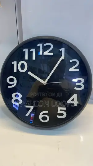 Smart Wall Clock. Wireless 1080p
