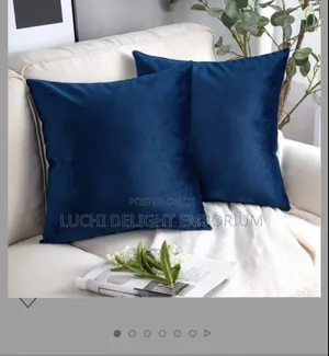 Velvet 2-Set Throw Pillows