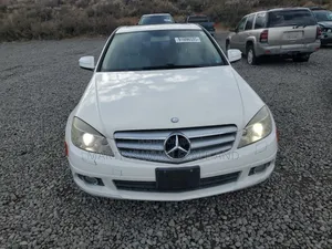 Mercedes-Benz C300 2009