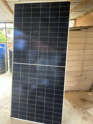 650w Ja Solar Mono Baifcal Halfcult Solar Panel