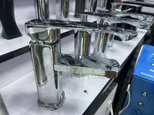 Square Chrome Basin Mixer Tap