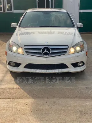 Mercedes-Benz C300 2010 White