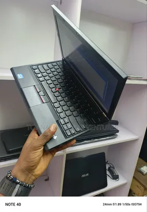 Laptop Lenovo ThinkPad X230 8GB Intel Core i5 HDD 500GB