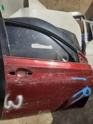 Toyota Avalon Door 2015