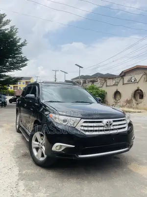Toyota Highlander 2013 Black