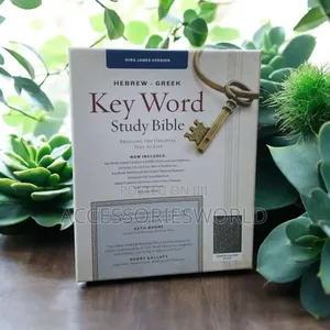 KJV Hebrew - Greek Key Word Study Bible Published by Amg Publishers