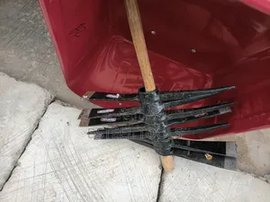Digger – Heavy Duty Digging Tool For Construction Farming
