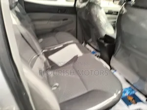 Toyota Tacoma 4dr Double Cab 2016 Silver