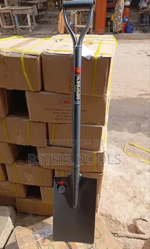 Spade Shovel – Heavy Duty Sand Material Loading Tool
