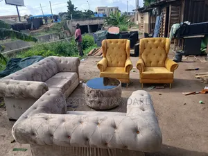 A Well Made 7 Seater, Made With Quality Fabrics