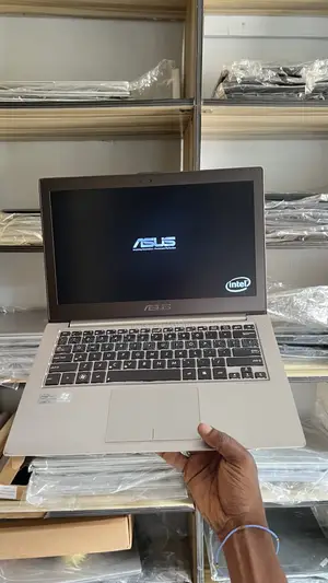 Laptop Asus ZenBook UX32VD 6GB Intel Core i5 HDD 500GB