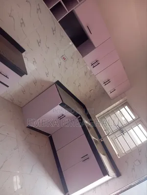 3bdrm Bungalow in Centenary City, Enugu for rent
