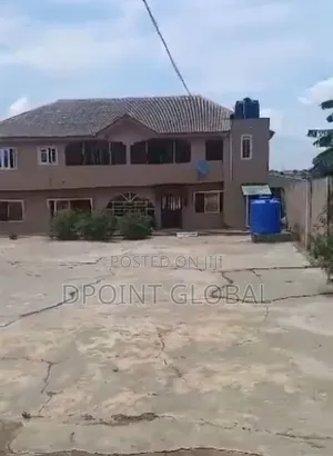5bdrm Block of Flats in Not Estate, Egan for sale