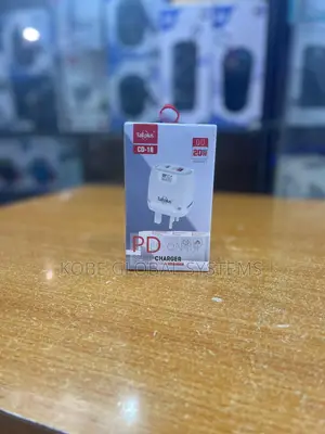 Tall Plus Cd-18 Pd Stable Charger