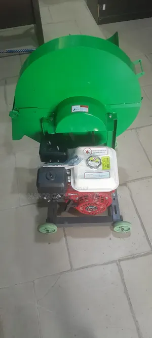 Plantain Banana Stem Shredder Cutter Machine High Standard Petrol Eng