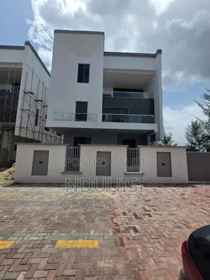 5bdrm Duplex in Periwinkle Estate, Lekki Phase 1 for sale