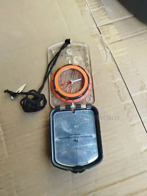 Sighting Compass