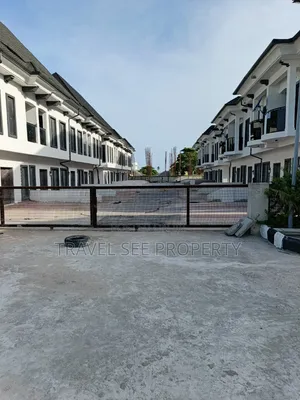 Furnished 3bdrm Duplex in Along Dangote, Eleko for sale