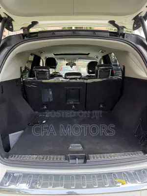 Mercedes-Benz M Class ML350 4dr SUV (3.5L 6cyl 7A) 2015 White