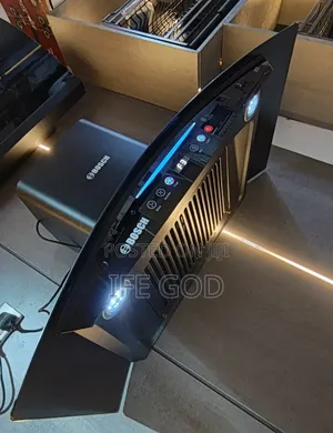 Quality Bosch Latest Model Automatic Curved Design Inverter Range Hood