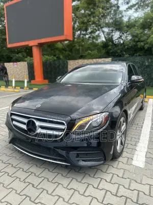 Mercedes-Benz E300 2018 Black