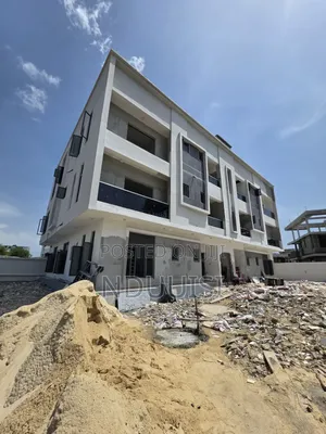 3bdrm Apartment in Periwinkle Estate, Lekki Phase 1 for sale