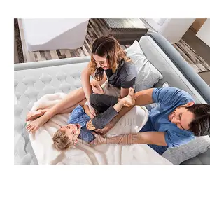 Intex Dura-Beam Deluxe Ultra Plush Headboard Air Mattress