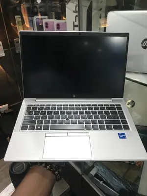 Laptop HP EliteBook 840 G8 16GB Intel Core i5 SSD 512GB